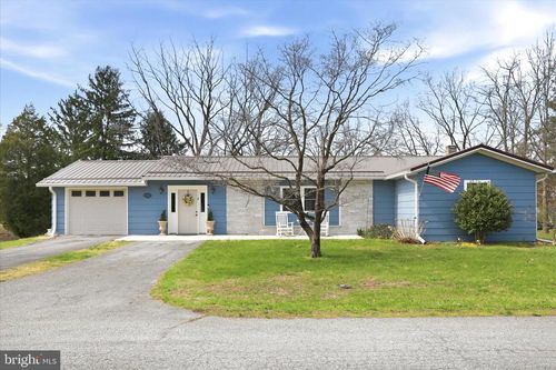 97 Clohan Ave, MARTINSBURG, WV, 25404-0738 | Card Image