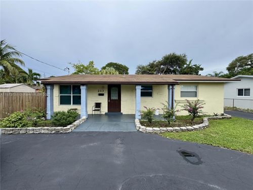 0-213 Sw 2nd St, Hallandale Beach, FL, 33009-5445 | Card Image