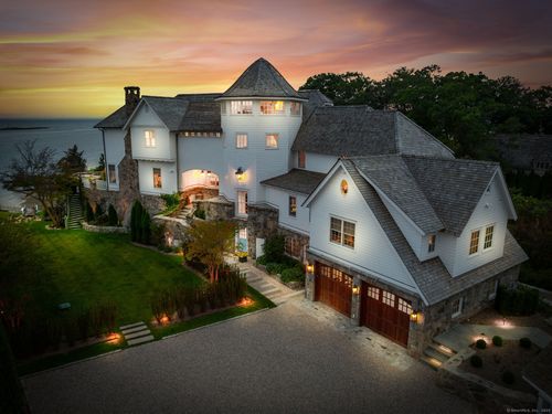 25 Tokeneke Trl, Darien, CT, 06820-6129 | Card Image