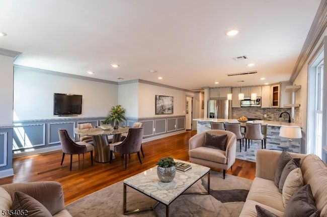 90 Seaview Ave, Home with 6 bedrooms, 4 bathrooms and null parking in Jersey City NJ | Image 20