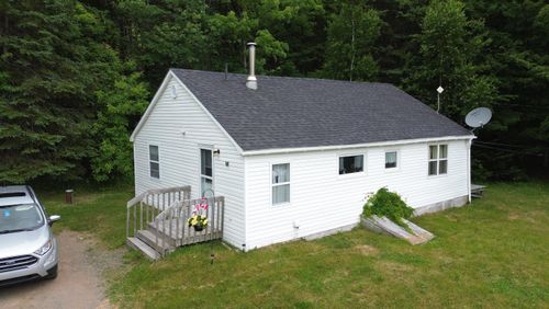 11301 Highway 105, Aberdeen, NS, B0E3M0 | Card Image