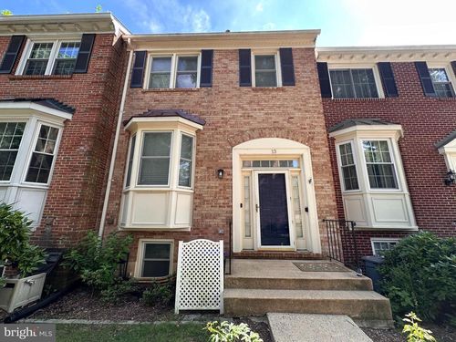 13 Carriage House Cir, ALEXANDRIA, VA, 22304-6335 | Card Image