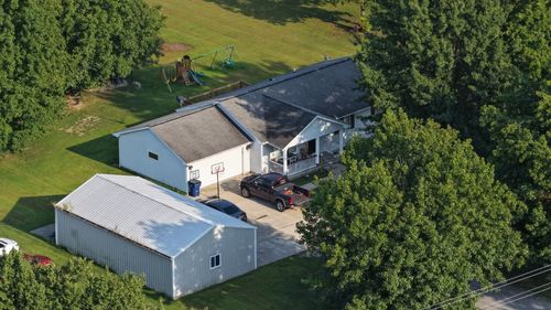 2218 S Thompsonville Rd, Thompsonville, IL, 62890-3843 | Card Image