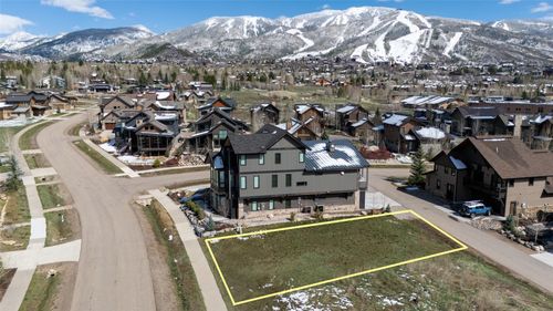 835 Angels View Way, Steamboat Springs, CO, 80487-9395 | Card Image