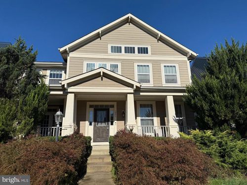 1803 Idlewild Blvd, FREDERICKSBURG, VA, 22401-2644 | Card Image