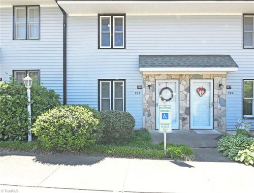 128-908 S Ridge Ct, Winston Salem, NC, 27107-6923 | Card Image