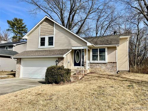 1306 Jacquelyn Ct, Maryville, IL, 62062-5760 | Card Image