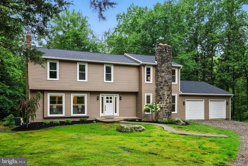 3204 Rockhill Rd, PERKIOMENVILLE, PA, 18074-9767 | Card Image