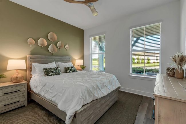 10724 Spring Tide Way, House other with 3 bedrooms, 3 bathrooms and null parking in Parrish FL | Image 5