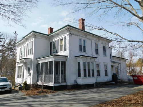 37 Elm Street, Skowhegan, ME, 04976 | Card Image