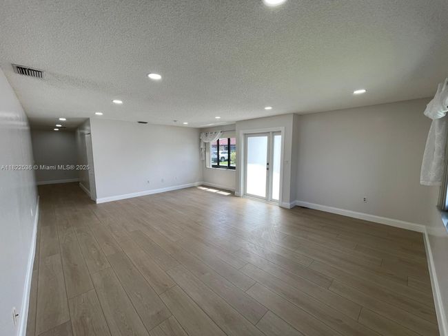 1727 Sw 136 Th Pl, House other with 4 bedrooms, 2 bathrooms and null parking in Miami FL | Image 5