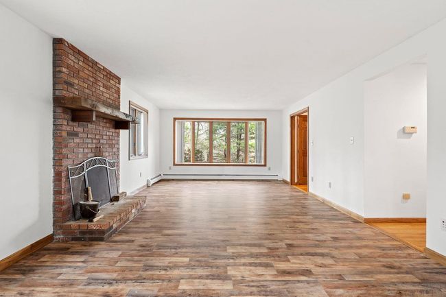 207 Hayden Rd, House other with 4 bedrooms, 4 bathrooms and null parking in Hollis NH | Image 19