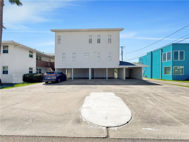 APT-3 - 1601 Ocean Dr, Condo with 2 bedrooms, 0 bathrooms and null parking in Corpus Christi TX | Image 5