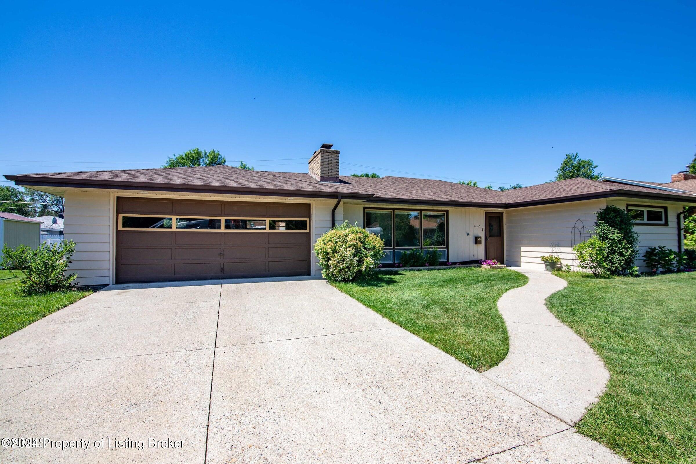 Monte Dr, Mandan, ND 58554