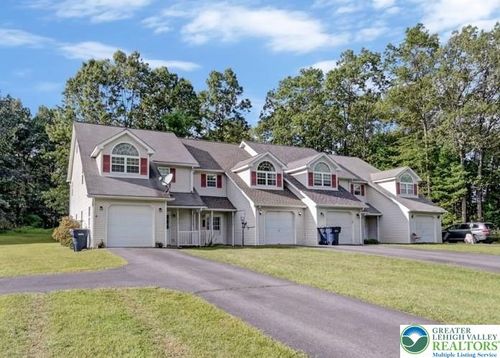 613 Country Acres Ct, Effort, PA, 18330-7784 | Card Image