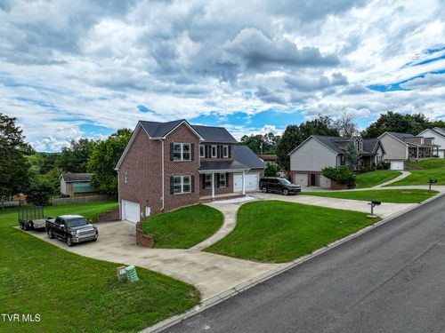 1864 Limestone Path, Morristown, TN, 37814-3679 | Card Image