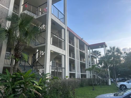 apt-163-3099 48th Ave, Lauderdale Lakes, FL, 33313-7218 | Card Image