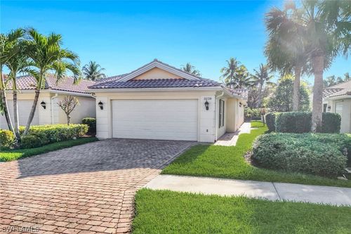 3239 Barbados Ln, NAPLES, FL, 34119-1612 | Card Image
