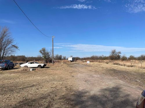 538 E 40th Ave N, Wellington, KS, 67152-8003 | Card Image