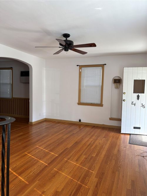 84 252nd St, Bellerose, NY, 11426-2119 | Card Image