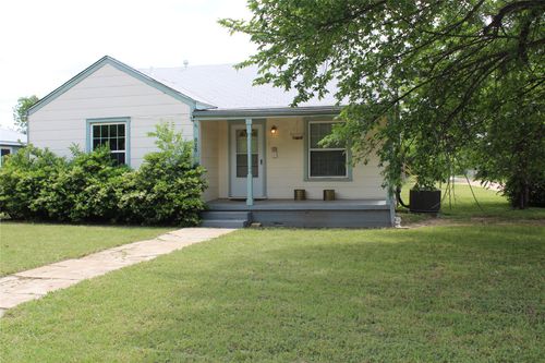 825 E North 12th St, Abilene, TX, 79601-3803 | Card Image