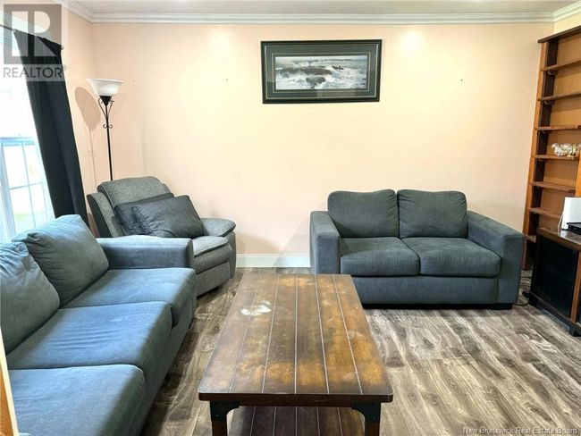 976 Pleasant Dr, House other with 6 bedrooms, 3 bathrooms and null parking in Minto NB | Image 11