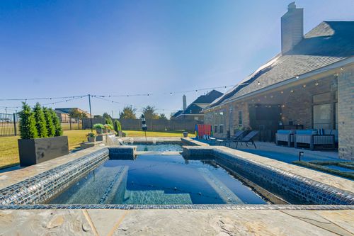 1880 Chuckwagon Dr, Midlothian, TX, 76065-9485 | Card Image