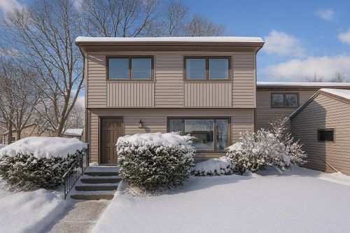 3809 E 45th St, Minneapolis, MN, 55406-3954 | Card Image