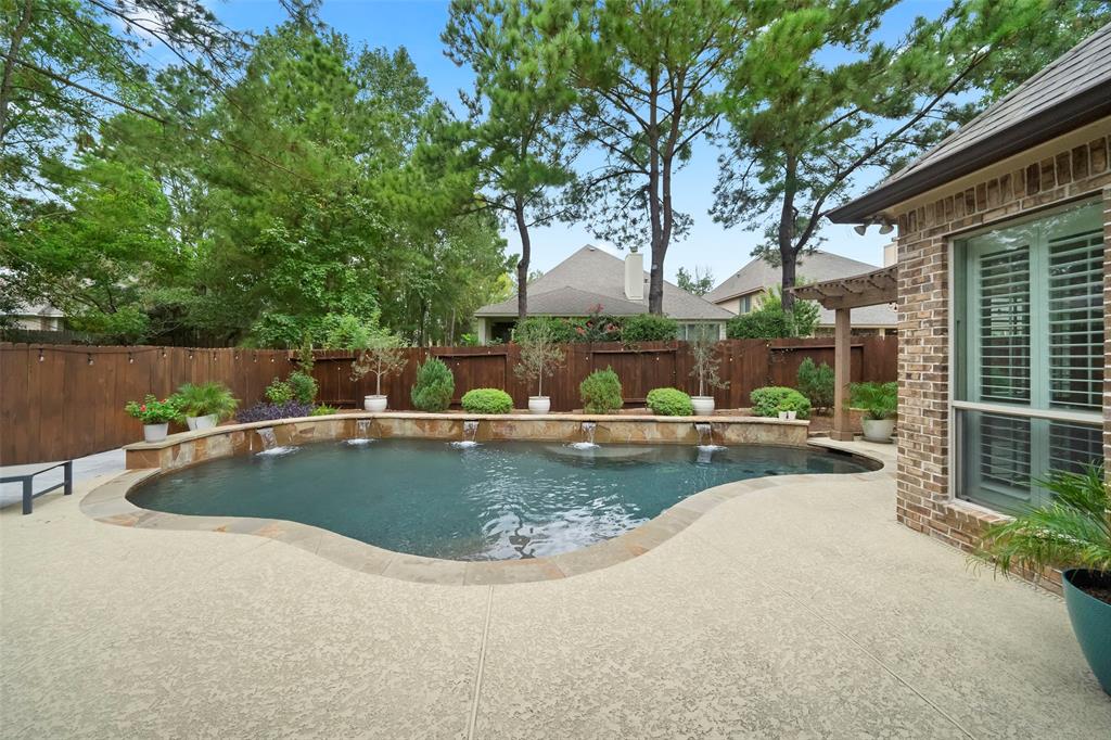 Arbor Trail Ln, Conroe, TX 77384