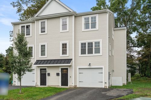 65 Castine St, Worcester, MA, 01606-1069 | Card Image