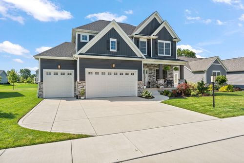 2011 Timberwood Ln, Chesterton, IN, 46304 | Card Image