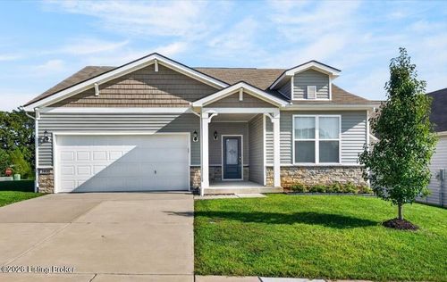 3800 Misty Grove Ct, La Grange, KY, 40031-7010 | Card Image