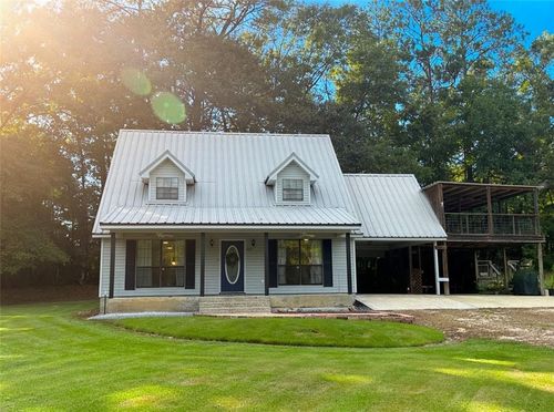 18079 Country Ln, Bogalusa, LA, 70427-8345 | Card Image