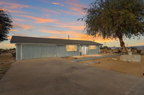 2497 Shore Isle Ave, Thermal, CA, 92274-8528 | Card Image