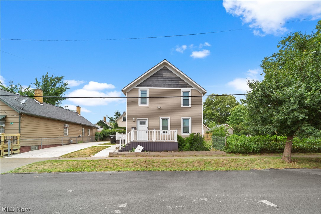 Erin Ave, Cleveland, OH 44113