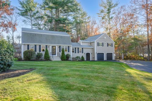 31 Hillcrest Dr, Pembroke, MA, 02359-2012 | Card Image