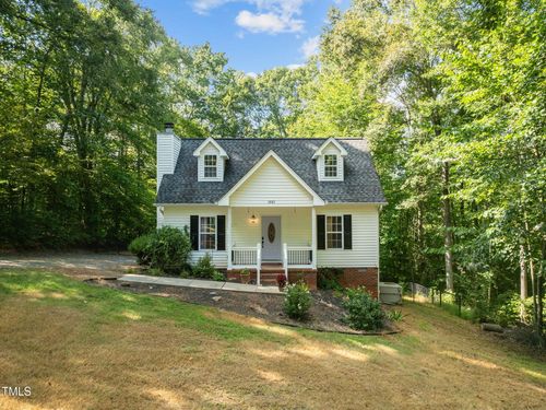 3902 Chucks Ct, Burlington, NC, 27215-8052 | Card Image