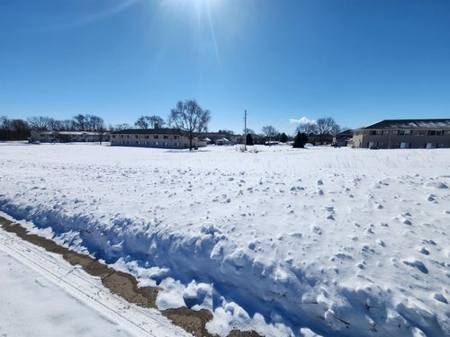 831 King Street, Janesville, WI, 53546 | Card Image