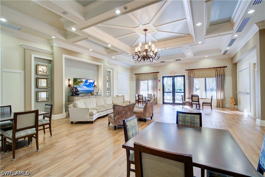 Residential in Naples 3
