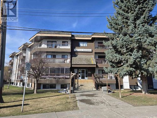 201-398 Roddis Dr, Quesnel, BC, V2J1A6 | Card Image