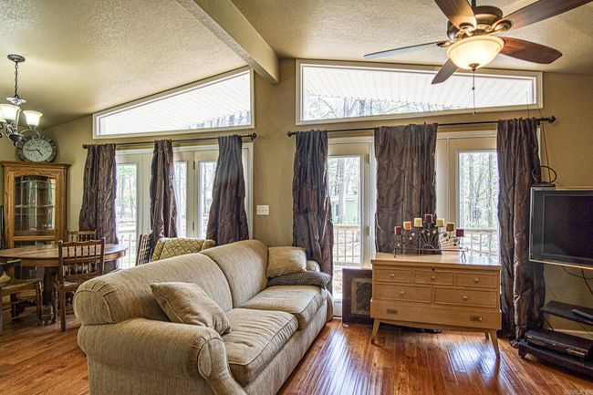 1 Valls Cir, House other with 2 bedrooms, 2 bathrooms and null parking in Hot Springs Village AR | Image 6