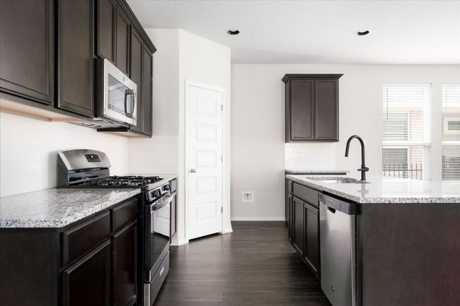 UNIT-100 - 2800 Joe Dimaggio Blvd, Condo with 5 bedrooms, 3 bathrooms and 4 parking in Round Rock TX | Image 10
