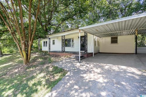 227 Bennett St, Heflin, AL, 36264-1207 | Card Image