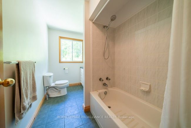 518 Mazinaw Lake, House other with 3 bedrooms, 1 bathrooms and null parking in Cloyne ON | Image 21
