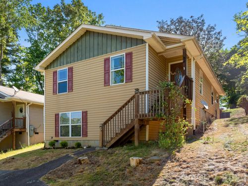 24 Hilldale Rd, Asheville, NC, 28803-1015 | Card Image