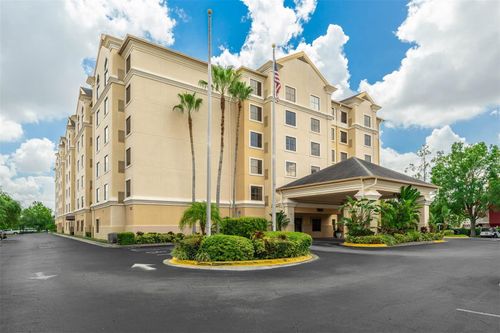 208-7601 Canada Ave, ORLANDO, FL, 32819-8252 | Card Image