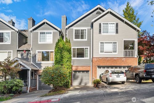 67-4156 248th Ct Se, Sammamish, WA, 98029-5754 | Card Image
