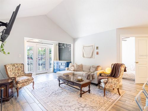 211-249 Afton Sq, Altamonte Springs, FL, 32714-3854 | Card Image