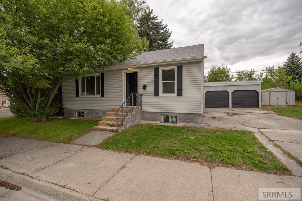Freeman Ave, Idaho Falls, ID 83401