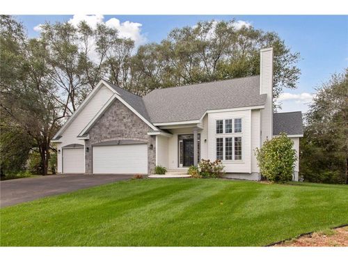 613 Topaz Ln, Hudson, WI, 54016-5865 | Card Image